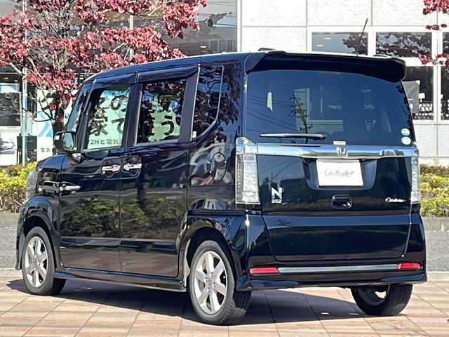 ホンダ Ｎ ＢＯＸ カスタム SSパッケージ 福島県 2016(平28)年 10.6万km クリスタルブラックパール 純正ナビゲーション/型番：VXM-174VFi/【CD/DVD/SD/BT/TV】/バックカメラ/ビルトインETC/ドライブレコーダー/前席シートヒーター/HIDオートライト/シートバックテーブル/リアドアシェード/純正フロアマット/ドアバイザー