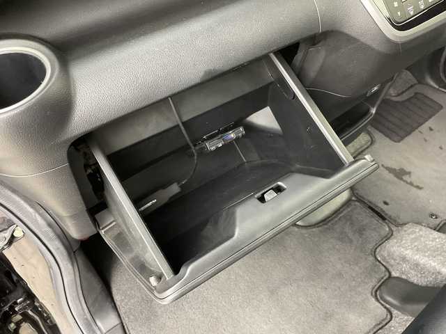 ホンダ Ｎ ＢＯＸ カスタム SSパッケージ 新潟県 2014(平26)年 8.3万km プレミアムゴールドパープルパール 純正メモリナビ【VXM-145VSi】/　Bluetooth/ワンセグTV/CD/DVD/USB/CTBA(シティブレーキアクティブシステム)/両側パワースライドドア/バックモニター/ETC/アイドリングストップ/横滑り防止装置/オートライト/レザー調シートカバー/ステアリングスイッチ/禁煙車