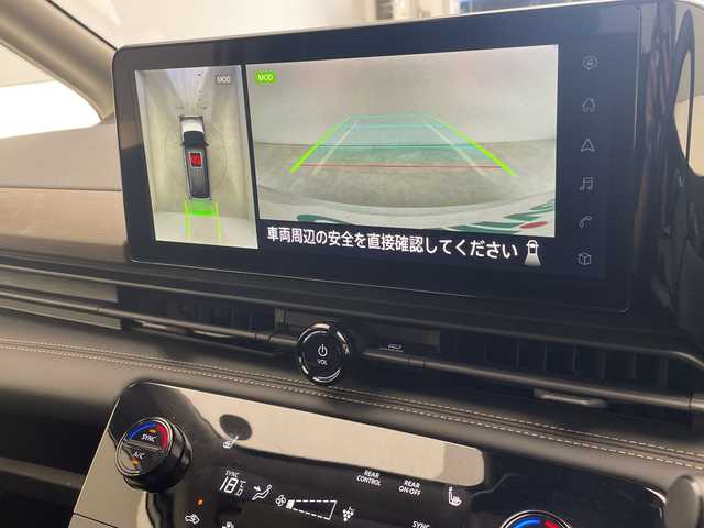 日産 セレナ ハイウェイスター V 沖縄県 2023(令5)年 1.3万km パールⅡ 純正ナビ/（フルセグTV Bluetooth USB HDMI　）/全方位カメラ/純正フリップダウンモニター/前後ドライブレコーダー/ETC/前後コーナーセンサー/プロパイロット/両側パワースライドドア/LEDヘッドライト/シートヒーター/純正フロアマット/スペアキー１本