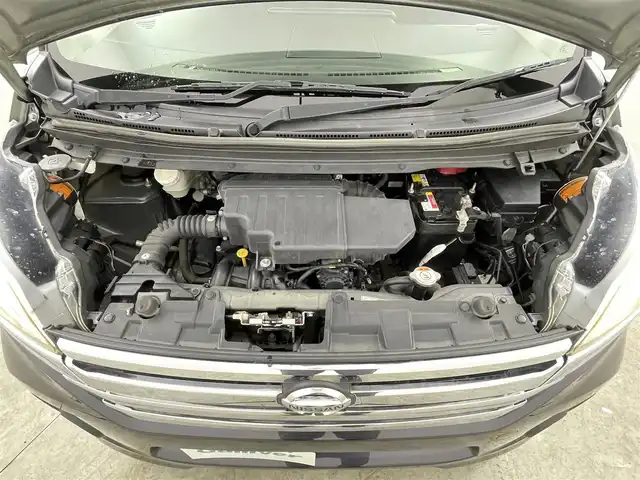日産 デイズ ルークス ハイウェイスターX Gパッケージ 千葉県 2016(平28)年 6.1万km プレミアムパープルP 禁煙車/純正メモリナビ/　CD/DVD/BT/フルセグ/アラウンドビューモニター/両側パワースライドドア/衝突軽減ブレーキ/ETC/スマートキー＆プッシュスタート/ステアリングスイッチ/革巻きステアリング/純正15インチメモリナビ/HIDヘッドライト