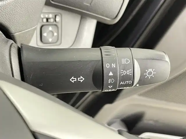 日産 デイズ ルークス ハイウェイスターX Gパッケージ 千葉県 2016(平28)年 6.1万km プレミアムパープルP 禁煙車/純正メモリナビ/　CD/DVD/BT/フルセグ/アラウンドビューモニター/両側パワースライドドア/衝突軽減ブレーキ/ETC/スマートキー＆プッシュスタート/ステアリングスイッチ/革巻きステアリング/純正15インチメモリナビ/HIDヘッドライト