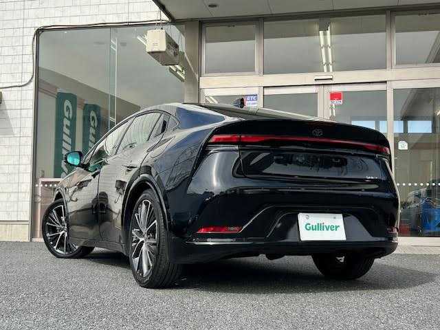 トヨタ プリウス Z 埼玉県 2023(令5)年 1.3万km アティチュードブラックマイカ 外部検査実施済み/ムーンルーフ/純正メモリナビ/ (フルセグTV/Bluetooth/USB/Miracast)/パノラミックビューモニター/ビルトインETC2.0/前後ドライブレコーダー/デジタルインナーミラー/レザーシート/D席パワーシート【メモリ機能あり】/前席シートヒーター/エアシート/パワーバックドア/ステアリングヒーター/TOYOTA Safety Sense/・レーダークルーズ コントロール/・プリクラッシュセーフティ/・レーントレーシングアシスト/・レーンディパーチャーアラート/・ロードサインアシスト/・先行車発進告知機能/・オートマチックハイビーム/ブラインドスポットモニター/プロアクティブドライビングアシスト/リアクロストラフィックアラート/リアカメラディクション/パーキングサポートブレーキ/安心降車アシスト/横滑り防止機能/スマートキー/純正19インチアルミホイール/置くだけ充電/100V電源/純正LEDヘッドライト/カーテンエアバック/スペアキー1本/保証書/取扱説明書
