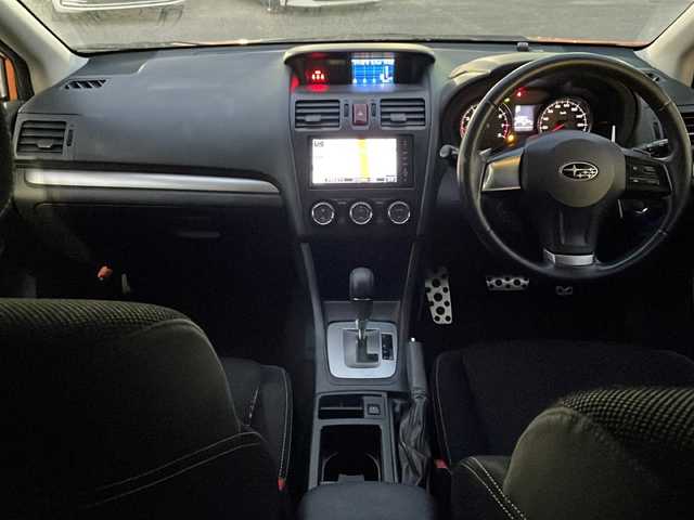 スバル インプレッサ ＸＶ 2．0i－L アイサイト 徳島県 2012(平24)年 12.1万km タンジェリンオレンジパール 社外SDナビ　CN-S310WD/（BT/フルセグ/DISC/USB/SD/ラジオ）/バックカメラ/追従式クルーズコントロール/パドルシフト/純正17インチアルミホイール/D席パワーシート/ETC/純正フロアマット/フォグライト/ドアバイザー/電動格納ミラー/アイドリングストップ/オートライト