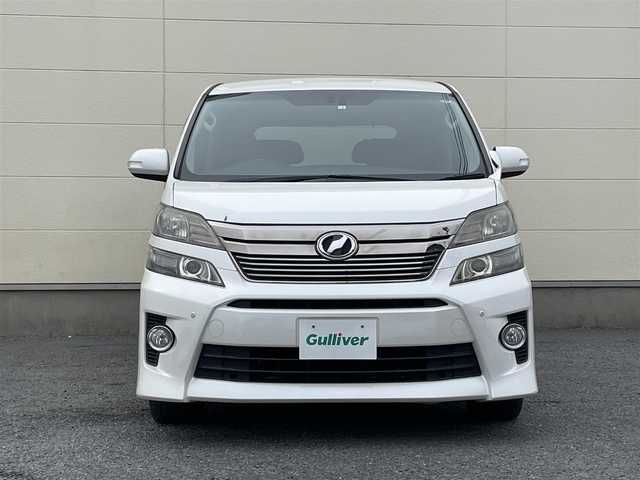 トヨタ ヴェルファイア 2．4Z Gエディション 道央・札幌 2012(平24)年 11.2万km ホワイトパールクリスタルシャイン 純正8インチナビ/フリップダウンモニター/革巻きステアリング/ステアリングスイッチ/クルーズコントロール/パワーシート/オットマン/両側パワースライドドア/パワーバックドア/バックカメラ/フォグランプ/スマートキー