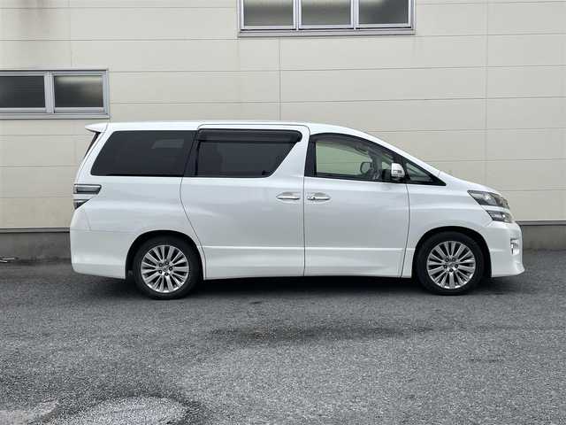 トヨタ ヴェルファイア 2．4Z Gエディション 道央・札幌 2012(平24)年 11.2万km ホワイトパールクリスタルシャイン 純正8インチナビ/フリップダウンモニター/革巻きステアリング/ステアリングスイッチ/クルーズコントロール/パワーシート/オットマン/両側パワースライドドア/パワーバックドア/バックカメラ/フォグランプ/スマートキー
