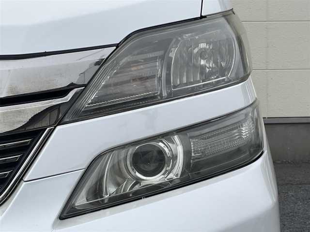 トヨタ ヴェルファイア 2．4Z Gエディション 道央・札幌 2012(平24)年 11.2万km ホワイトパールクリスタルシャイン 純正8インチナビ/フリップダウンモニター/革巻きステアリング/ステアリングスイッチ/クルーズコントロール/パワーシート/オットマン/両側パワースライドドア/パワーバックドア/バックカメラ/フォグランプ/スマートキー