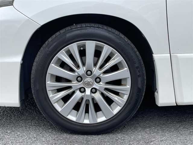 トヨタ ヴェルファイア 2．4Z Gエディション 道央・札幌 2012(平24)年 11.2万km ホワイトパールクリスタルシャイン 純正8インチナビ/フリップダウンモニター/革巻きステアリング/ステアリングスイッチ/クルーズコントロール/パワーシート/オットマン/両側パワースライドドア/パワーバックドア/バックカメラ/フォグランプ/スマートキー