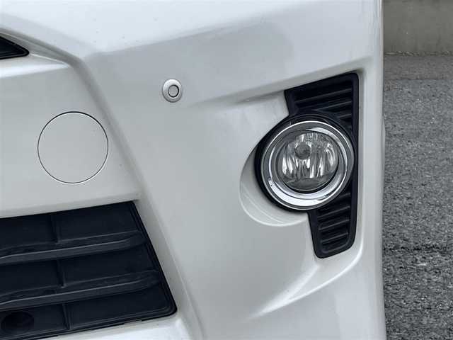 トヨタ ヴェルファイア 2．4Z Gエディション 道央・札幌 2012(平24)年 11.2万km ホワイトパールクリスタルシャイン 純正8インチナビ/フリップダウンモニター/革巻きステアリング/ステアリングスイッチ/クルーズコントロール/パワーシート/オットマン/両側パワースライドドア/パワーバックドア/バックカメラ/フォグランプ/スマートキー