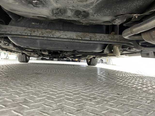 トヨタ アクア G 沖縄県 2012(平24)年 11.7万km シルバーマイカM 禁煙車　/ナビ（ＣＤ／ＴＶ／Ｂｌｕｅｔｏｏｔｈ／ＡＭ／ＦＭ）　/前後方向ドライブレコーダー　/バックカメラ　/ＥＴＣ　/ＵＳＢ充電　/ドアバイザー　/電動格納ミラー　/プッシュスタート　/エアバック　/純正１５インチＡＷ