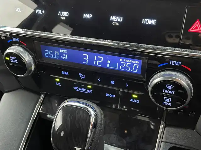 トヨタ ヴェルファイア Z Gエディション 千葉県 2019(令1)年 3.2万km ブラック モデリスタエアロ(F/S/R)/トヨタセーフティセンス/・衝突軽減ブレーキ/レーンキープアシスト/・レーダークルーズコントロール/オートハイビーム/・クリアランスソナー/純正フリップダウンモニター/純正10インチナビ(NSZN-Z68T)/・フルセグ/BT/DVD/CD/USB/バックカメラ/ステアリングスイッチ/ETC/両側パワースライドドア/パワーバックドア/レザーシート/パワーシート(D/N席)/D席シートメモリ/シートヒーター(D/N席)/エアシート(D/N席)/ステアリングヒーター/LEDヘッドライト/オートライト/フォグライト/スマートキー/プッシュスタート/純正フロアマット