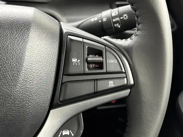 スズキ ソリオ HV MZ 福岡県 2023(令5)年 1.2万km スピーディーブルーM ワンオーナー　/後席モニター　/純正８型ナビ／フルセグＴＶ　/バックカメラ　/前後ドライブレコーダー　/レーダークルーズコントロール　/コーナーセンサー　/衝突被害軽減ブレーキ　/レーンキープ　/横滑り防止装置　/アイドリングストップ　/両側電動スライドドア　/シートヒーター　/ヘッドアップディスプレイ　/LEDヘッドライト　/純正１５インチアルミホイール