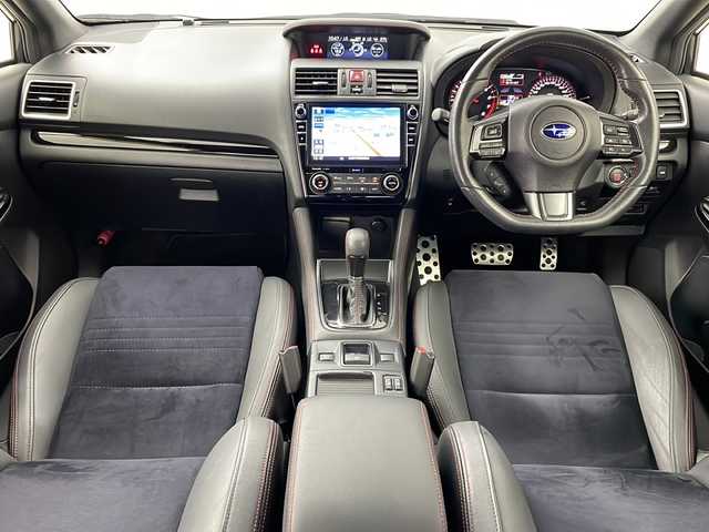スバル ＷＲＸ Ｓ４ 2．0GT‐S アイサイト 道央・札幌 2017(平29)年 4万km ダークグレーメタリック 純正メモリナビ(CN-LR830D)/(CD/DVD/SD/BT/フルセグTV)/バックカメラ＆サイドカメラ/レーダークルーズコントロール/パドルシフト＆MTモード付AT/前席パワーシート＆シートヒーター/ハーフレザーシート/オートライト/電動格納ミラー＆ウインカーミラー/保証書＆取説