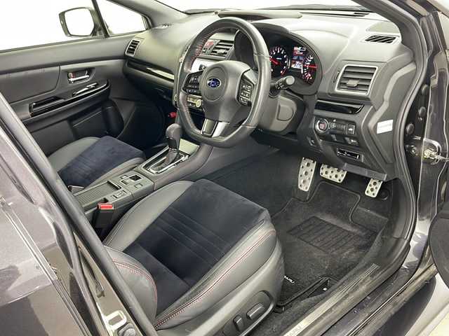 スバル ＷＲＸ Ｓ４ 2．0GT‐S アイサイト 道央・札幌 2017(平29)年 4万km ダークグレーメタリック 純正メモリナビ(CN-LR830D)/(CD/DVD/SD/BT/フルセグTV)/バックカメラ＆サイドカメラ/レーダークルーズコントロール/パドルシフト＆MTモード付AT/前席パワーシート＆シートヒーター/ハーフレザーシート/オートライト/電動格納ミラー＆ウインカーミラー/保証書＆取説