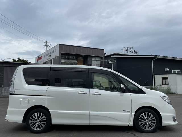 日産 セレナ HWS S HV Vセレ Aセーフ 宮城県 2015(平27)年 10.1万km ブリリアントホワイトパール (株)IDOMが運営する【じしゃロン仙台店】の自社ローン専用車両になりますこちらは現金またはオートローンご利用時の価格です。自社ローンご希望の方は別途その旨お申付け下さい/両側パワースライドドア/純正ナビ/Bluetooth/エマージェンシーブレーキ/アラウンドビューモニター/フリップダウンモニター/ドライブレコーダー前後/ETC