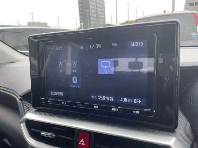 トヨタ ライズ Z 千葉県 2021(令3)年 2.3万km ブラックマイカメタリック スマートアシスト/・衝突軽減ブレーキ/・レーンキープアシスト/・先行車発進お知らせ機能/・標識認識アシスト機能/純正9インチSDナビ/CD BT MSV フルセグ/バックカメラ/レーダークルーズコントロール/前席シートヒーター/LEDオートライト/純正17インチアルミホイール/革巻きステアリング/ステアリングスイッチ/スマートキー×2/プッシュスタート/ビルトインETC