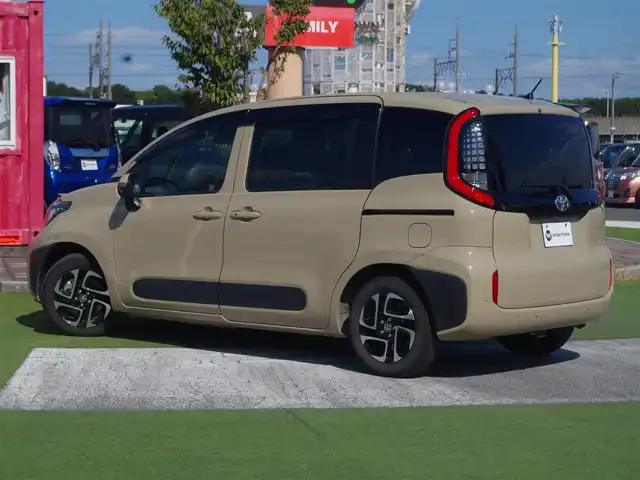 トヨタ シエンタ Z 千葉県 2022(令4)年 2.4万km ベージュ 185/65R15/ワンオーナー/Toyota Safety Sense/・プリクラッシュセーフティ/・レーンディパーチャーアラート/・オートハイビーム/・レーダークルーズコントロール/・ブラインドスポットモニター/両側パワースライドドア/天井サーキュレーター/純正コネクティッドナビ/地デジTV/【Bluetooth接続】/パノラミックビューモニター/ドライブレコーダー/革巻きステアリング/ステアリングヒーター/ステアリングスイッチ/ETC（2.0）/LEDヘッドライト/ウインカーミラー/クリアランスソナー/純正15インチアルミホイル/サイド/カーテンエアバッグ/スマートキー