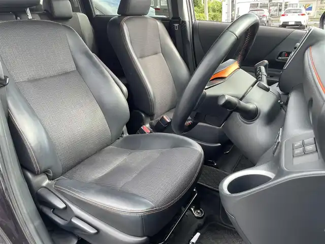 トヨタ シエンタ G クエロ 茨城県 2018(平30)年 4.6万km クールボルドーガラスフレーク 純正ナビ/【AM・FM・DISC・TV・SD・BT】/シートヒーター/両側パワスラ/ETC/Bカメラ/アイドリングストップ/前方ドラレコ/ステリモ/オートライト/オートハイビーム/LEDライト/Fフォグ/純正フロアマット/純正ホイールカバー/横滑り防止装置/レーンキープアシスト/衝突被害軽減システム
