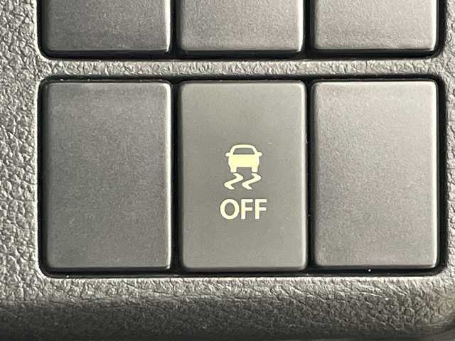 スズキ アルト ワークス 愛知県 2015(平27)年 2.4万km ブルーイッシュブラックパール3 5速MT/純正RECAROシート/KENWOOD製カーオーディオ/・Spotify対応/・Bluetooth/iPod/USB/CD/ステアリングスイッチ/IC付ターボ/純正アルミホイール/キセノンヘッドライト/オートライト/フォグランプ/ETC/オートエアコン/パワーウィンドウ/電動格納ミラー/衝突安全ボディ/盗難防止システム/プッシュスタート/スペアキー1本