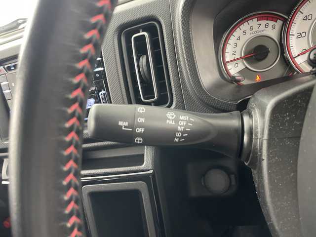 スズキ アルト ワークス 愛知県 2015(平27)年 2.4万km ブルーイッシュブラックパール3 5速MT/純正RECAROシート/KENWOOD製カーオーディオ/・Spotify対応/・Bluetooth/iPod/USB/CD/ステアリングスイッチ/IC付ターボ/純正アルミホイール/キセノンヘッドライト/オートライト/フォグランプ/ETC/オートエアコン/パワーウィンドウ/電動格納ミラー/衝突安全ボディ/盗難防止システム/プッシュスタート/スペアキー1本