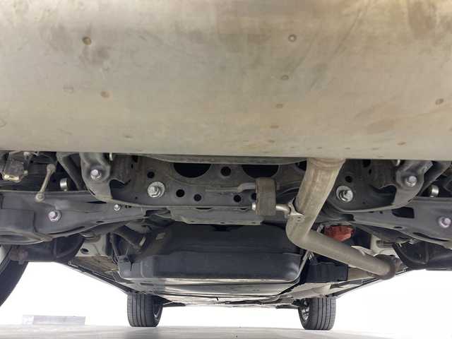 トヨタ ハリアー ハイブリッド Z レザーパッケージ 福岡県 2021(令3)年 2.6万km ホワイトパールクリスタルシャイン 純正メモリナビ/　(Bluetooth/フルセグTV/miracast/USB)/アラウンドビューカメラ/バックカメラ/JBLプレミアムサウンドシステム/トヨタセーフティセンス/・プリクラッシュセーフティ/・レーントレーシングアシスト/・レーンディパーチャーアラート/・ロードサインアシスト/・レーダークルーズコントロール/・オートマチックハイビーム/・先行車発進アラーム/・プロアクティブドライビングアシスト/・レーンチェンジアシスト/・緊急時操舵支援/・フロントクロストラフィックアラート/コーナーセンサー/ビルトインETC/前後ドライブレコーダー/前席パワーシート/前席シートヒーター/前席シートベンチレーション/禁煙車/デジタルインナーミラー/LEDヘッドライト/純正19インチAW/純正フロアマット