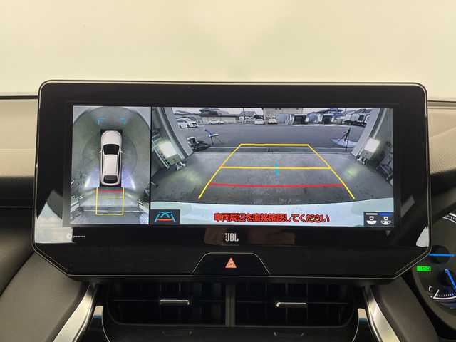 トヨタ ハリアー ハイブリッド Z レザーパッケージ 福岡県 2021(令3)年 2.6万km ホワイトパールクリスタルシャイン 純正メモリナビ/　(Bluetooth/フルセグTV/miracast/USB)/アラウンドビューカメラ/バックカメラ/JBLプレミアムサウンドシステム/トヨタセーフティセンス/・プリクラッシュセーフティ/・レーントレーシングアシスト/・レーンディパーチャーアラート/・ロードサインアシスト/・レーダークルーズコントロール/・オートマチックハイビーム/・先行車発進アラーム/・プロアクティブドライビングアシスト/・レーンチェンジアシスト/・緊急時操舵支援/・フロントクロストラフィックアラート/コーナーセンサー/ビルトインETC/前後ドライブレコーダー/前席パワーシート/前席シートヒーター/前席シートベンチレーション/禁煙車/デジタルインナーミラー/LEDヘッドライト/純正19インチAW/純正フロアマット