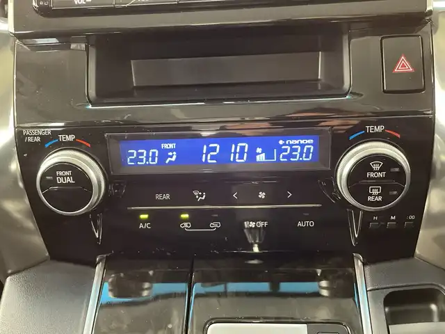 トヨタ ヴェルファイア Z 栃木県 2017(平29)年 3.6万km スパークリングブラックパールクリスタルシャイン ＳＤナビ/（ＣＤ/DVD/Bluetooth/USB）/バックカメラ/プリクラッシュセーフティ/レーダークルーズコントロール/コーナーセンサー前後/ビルトインETC2.0/前方ドライブレコーダー/オートライト/LEDヘッドライト/横滑り防止装置/フォグランプ/スマートキー/プッシュスタート/ステアリングスイッチ/電動格納ミラー/純正アルミホイール/純正フロアマット