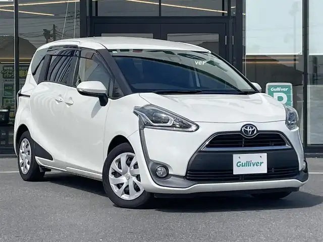 トヨタ シエンタ G クエロ 茨城県 2018(平30)年 4.4万km ホワイトパールクリスタルシャイン 純正ナビ/【AM・FM・DISC・TV・SD・BT】/両側パワスラ/ETC/Bカメラ/アイドリングストップ/ステリモ/オートライト/オートハイビーム/Fフォグ/LEDライト/純正フロアマット/純正ホイールカバー/ドアバイザー/横滑り防止装置/レーンキープアシスト/衝突被害軽減システム