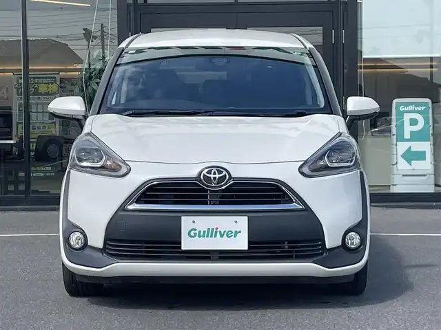 トヨタ シエンタ G クエロ 茨城県 2018(平30)年 4.4万km ホワイトパールクリスタルシャイン 純正ナビ/【AM・FM・DISC・TV・SD・BT】/両側パワスラ/ETC/Bカメラ/アイドリングストップ/ステリモ/オートライト/オートハイビーム/Fフォグ/LEDライト/純正フロアマット/純正ホイールカバー/ドアバイザー/横滑り防止装置/レーンキープアシスト/衝突被害軽減システム