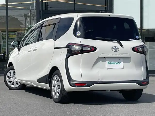 トヨタ シエンタ G クエロ 茨城県 2018(平30)年 4.4万km ホワイトパールクリスタルシャイン 純正ナビ/【AM・FM・DISC・TV・SD・BT】/両側パワスラ/ETC/Bカメラ/アイドリングストップ/ステリモ/オートライト/オートハイビーム/Fフォグ/LEDライト/純正フロアマット/純正ホイールカバー/ドアバイザー/横滑り防止装置/レーンキープアシスト/衝突被害軽減システム
