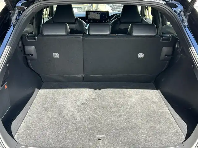 トヨタ ハリアー ハイブリッド G 香川県 2020(令2)年 10.9万km ブラック 純正SDナビ/【Bluetooth/フルセグ】/バックカメラ/JBLスピーカー/デジタルインナーミラー/電子パーキング/パワーバックドア/オートハイビーム/ハーフレザーシート/パワーシート/ETC2.0/LEDヘッドライト/スマートキー/純正マット