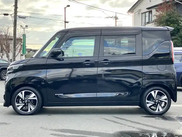 日産 ルークス HWS Gターボ プロパイロットED 静岡県 2021(令3)年 5.1万km ブラック エンジンスタートボタン/パワーステアリング/パワーウィンドウ/アイドリングストップ/ターボ/スマートキー/オートエアコン/レーダークルーズコントロール/USB入力端子/全方位カメラ/ベンチシート/純正フロアマット/両側パワースライドドア/布シート/純正アルミホイール/ABS/横滑り防止装置/コーナーセンサー前後/レーンキープアシスト/オートライト/LEDヘッドライト/Ｗ+サイドエアバッグ/衝突軽減システム/プロパイロット