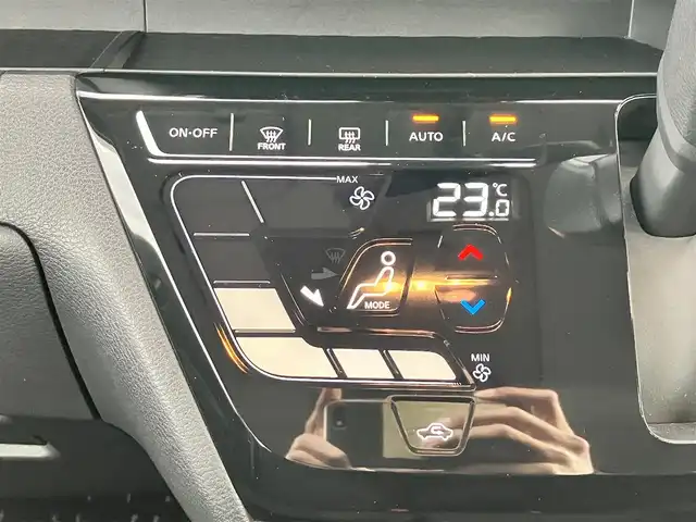 日産 ルークス HWS Gターボ プロパイロットED 静岡県 2021(令3)年 5.1万km ブラック エンジンスタートボタン/パワーステアリング/パワーウィンドウ/アイドリングストップ/ターボ/スマートキー/オートエアコン/レーダークルーズコントロール/USB入力端子/全方位カメラ/ベンチシート/純正フロアマット/両側パワースライドドア/布シート/純正アルミホイール/ABS/横滑り防止装置/コーナーセンサー前後/レーンキープアシスト/オートライト/LEDヘッドライト/Ｗ+サイドエアバッグ/衝突軽減システム/プロパイロット