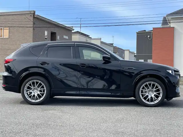 マツダ ＣＸ－６０ XD HV エクスクルーシブスポーツ 道央・札幌 2022(令4)年 3.5万km ジェットブラックマイカ ４WD/BOSEサウンドシステム/純正メーカーナビ/AM/FM/BT/フルセグ/衝突被害軽減ブレーキ/横滑り防止装置/レーダークルーズコントロール/ダウンヒルアシストコントロール/レーンキープアシスト/クリアランスソナー/ブラインドスポットモニター/全方位カメラ/ビルトインETC/アイドリングストップ/Mi-DRIVE/パワーバックドア/前席パワーシート/D席メモリーシート/全席シートヒーター/前席エアシート/レザーシート/革巻きステアリング/ステアリングリモコン/パドルシフト/ハンドルヒーター/AC100V/置くだけ充電/電動パーキング/オートブレーキホールド/プッシュスタート/スマートキー/LEDヘッドライト/オートライト/オートハイビーム/電動格納ミラー/ウィンカーミラー/純正フロアマット/ドアバイザー/スペアキー