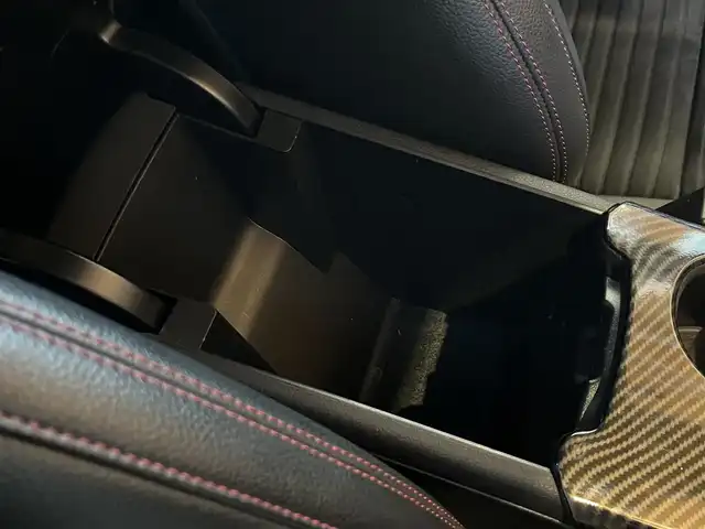 メルセデス・ベンツ ＣＬＡ１８０ AMGライン 宮城県 2015(平27)年 9.9万km カルサイトホワイト COMANDシステムHDDナビ/フルセグTV/バックカメラ/ハーフレザーシート/シートヒーター/メモリ機能付きパワーシート/キーレスゴー/キセノンヘッドライト/オートライト/純正18インチAW