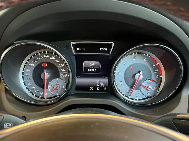 メルセデス・ベンツ ＣＬＡ１８０ AMGライン 宮城県 2015(平27)年 9.9万km カルサイトホワイト COMANDシステムHDDナビ/フルセグTV/バックカメラ/ハーフレザーシート/シートヒーター/メモリ機能付きパワーシート/キーレスゴー/キセノンヘッドライト/オートライト/純正18インチAW