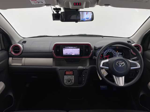 トヨタ パッソ モーダ　S 長野県 2016(平28)年 4.4万km パールホワイトⅢ 4WD/純正SDナビ&フルセグTV&CD&DVD&BT/衝突軽減ブレーキ/アイドリングストップ/後方コーナーセンサー/社外前後ドライブレコーダー/ベンチシート/バックカメラ/ビルトインETC/LEDヘッドライト/フロントフォグランプ/電動格納ミラー/純正ホイールキャップ装着/純正フロアマット/純正ドアバイザー/プッシュスタート/スマートキー