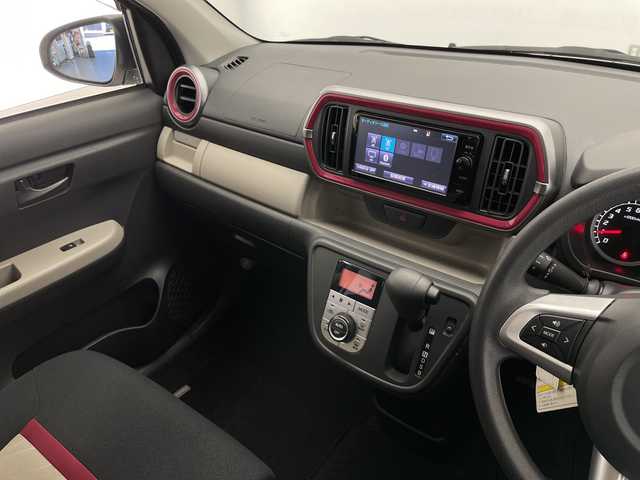 トヨタ パッソ モーダ　S 長野県 2016(平28)年 4.4万km パールホワイトⅢ 4WD/純正SDナビ&フルセグTV&CD&DVD&BT/衝突軽減ブレーキ/アイドリングストップ/後方コーナーセンサー/社外前後ドライブレコーダー/ベンチシート/バックカメラ/ビルトインETC/LEDヘッドライト/フロントフォグランプ/電動格納ミラー/純正ホイールキャップ装着/純正フロアマット/純正ドアバイザー/プッシュスタート/スマートキー