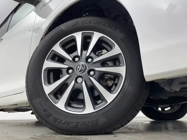 トヨタ エスクァイア ハイブリッド Gi プレミアムパッケージ 群馬県 2018(平30)年 4.9万km ホワイトパールクリスタルシャイン 純正１０インチナビ　フルセグ　バックカメラ　両側パワースライドドア　ＬＥＤオートライト　前席シートヒーター　クルーズコントロール　ステアリングヒーター　ステアリングスイッチ　ＥＴＣ　スマートキー