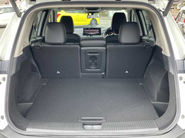 日産 エクストレイル オーテック e-4ORCE アドバンスドPKG 山梨県 2024(令6)年 0.7万km ブリリアントホワイトパール 純正ナビ　/４ＷＤ　/全方位カメラ　/ＥＴＣ　/デジタルルームミラー　/全席シートヒーター　/ベンチレーション　/プロパイロット　/パワーバックドア　/ＬＥＤライト　/本革レザーシート　/コーナーセンサー(前後)/パワーバックドア/コーナーセンサー/ドライブレコーダー　