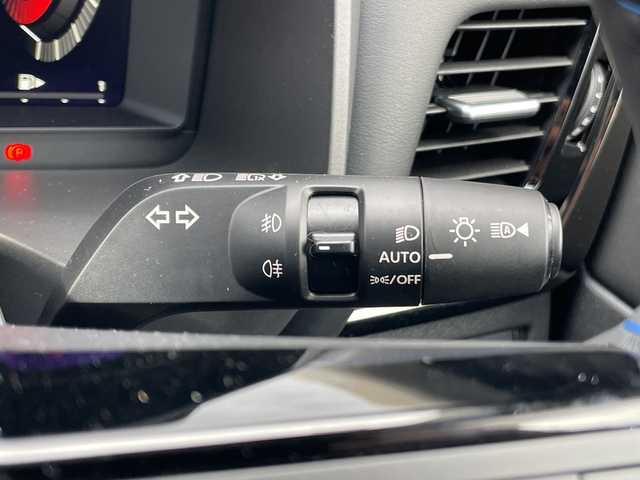 日産 エクストレイル オーテック e-4ORCE アドバンスドPKG 山梨県 2024(令6)年 0.7万km ブリリアントホワイトパール 純正ナビ　/４ＷＤ　/全方位カメラ　/ＥＴＣ　/デジタルルームミラー　/全席シートヒーター　/ベンチレーション　/プロパイロット　/パワーバックドア　/ＬＥＤライト　/本革レザーシート　/コーナーセンサー(前後)/パワーバックドア/コーナーセンサー/ドライブレコーダー　