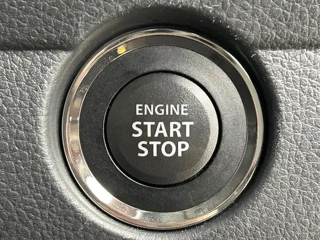 スズキ ハスラー タフワイルド 福岡県 2019(令1)年 1.7万km アクティブイエロー/ブラック 2トーン 社外ナビ（ＢＴ，フルセグＴＶ）　/バックカメラ　/ビルトインＥＴＣ　/衝突軽減ブレーキ　/レーンキープ　/横滑り防止装置　/アイドリングストップ　/シートヒーター　/ハーフレザーシート　/電動格納式ドアミラー　/ＬＥＤ