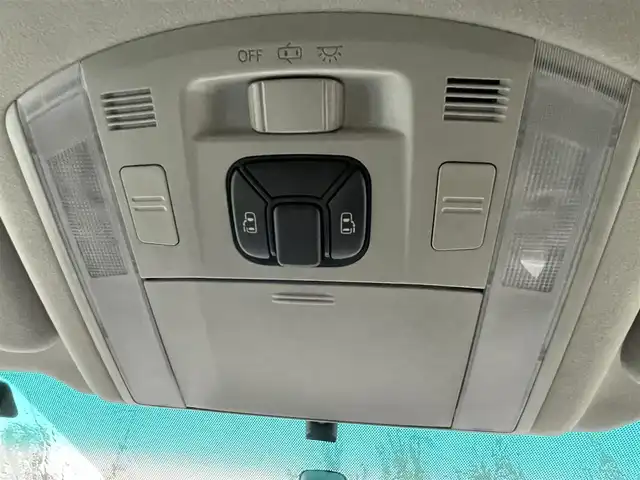 トヨタ アルファード 240S 和歌山県 2012(平24)年 12.6万km ホワイトパールクリスタルシャイン (株)IDOMが運営する【じしゃロン和歌山店】の自社ローン専用車両になります。こちらは現金またはオートローンご利用時の価格です。自社ローンご希望の方は別途その旨お申付け下さい/純正ナビ(AM/FM/フルセグ/CD/DVD/BT)/バックカメラ/ビルトインETC/両側パワースライド