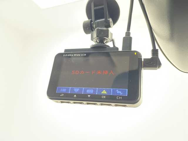 ホンダ Ｎ ＯＮＥ セレクト 千葉県 2017(平29)年 5.9万km プレミアムアイボリーパール2トーン 純正ナビ/バックカメラ/CTBA/ETC/前後ドライブレコーダー/シートヒーター/電動格納ミラー