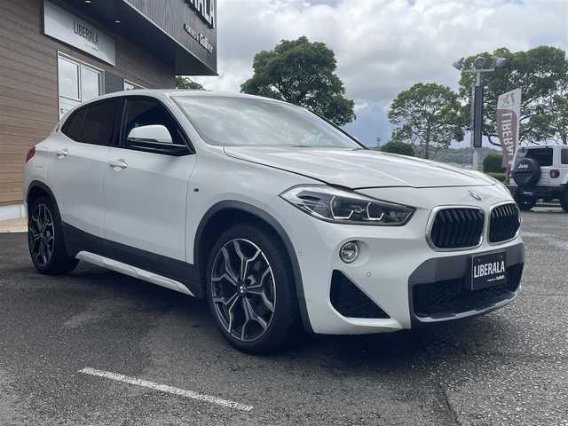 ＢＭＷ Ｘ２ xDrive 18d MスポーツX 宮崎県 2020(令2)年 3.6万km アルピンホワイトⅢ ワンオーナー/純正ナビゲーションシステム/・Bluetooth/・AMX/・USB/・AM FM/インテリジェントセーフティ/・衝突警告/コンフォートパッケージ/アダプティブクルーズコントロール/・レーンキープ/前後ドライブレコーダー/バックカメラ/・コーナーセンサー/Mスポーツアルカンターラハーフレザーシート/・DN席シートヒーター/革巻きステアリング/アンビエントライト/パワーバックドア/LEDヘッドライト/・オートライト/ミラー一体型ETC/純正19インチアルミホイール