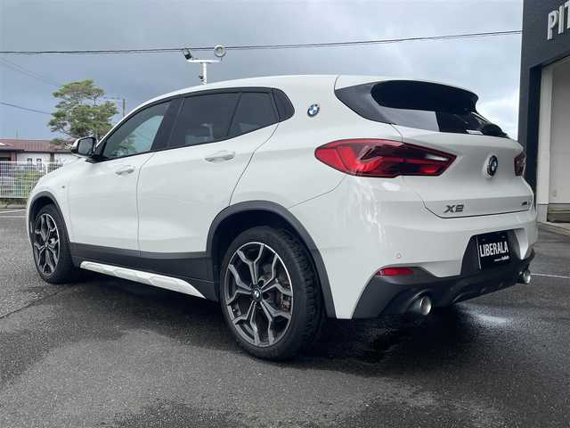ＢＭＷ Ｘ２ xDrive 18d MスポーツX 宮崎県 2020(令2)年 3.6万km アルピンホワイトⅢ ワンオーナー/純正ナビゲーションシステム/・Bluetooth/・AMX/・USB/・AM FM/インテリジェントセーフティ/・衝突警告/コンフォートパッケージ/アダプティブクルーズコントロール/・レーンキープ/前後ドライブレコーダー/バックカメラ/・コーナーセンサー/Mスポーツアルカンターラハーフレザーシート/・DN席シートヒーター/革巻きステアリング/アンビエントライト/パワーバックドア/LEDヘッドライト/・オートライト/ミラー一体型ETC/純正19インチアルミホイール