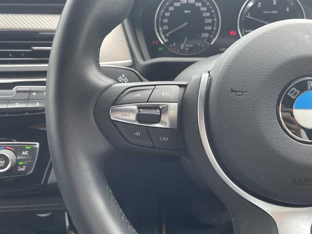 ＢＭＷ Ｘ２ xDrive 18d MスポーツX 宮崎県 2020(令2)年 3.6万km アルピンホワイトⅢ ワンオーナー/純正ナビゲーションシステム/・Bluetooth/・AMX/・USB/・AM FM/インテリジェントセーフティ/・衝突警告/コンフォートパッケージ/アダプティブクルーズコントロール/・レーンキープ/前後ドライブレコーダー/バックカメラ/・コーナーセンサー/Mスポーツアルカンターラハーフレザーシート/・DN席シートヒーター/革巻きステアリング/アンビエントライト/パワーバックドア/LEDヘッドライト/・オートライト/ミラー一体型ETC/純正19インチアルミホイール