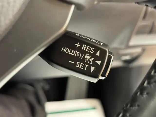 レクサス ＩＳ 300h 群馬県 2021(令3)年 4.1万km ソニッククォーツ Lexus Safety System +/三眼LEDオートライト/純正メーカーナビ/　　CD/DVD/BT/フルセグ/MSV/　　USB/AUX/Miracast/バックカメラ/レーダークルーズコントロール/オートハイビーム/レザーシート/前席シートヒーター/前席パワーシート/純正18インチAW/コーナーセンサー/ブラインドスポットモニター/レーンアシスト/オートブレーキホールド/パドルシフト/ステアリングスイッチ/オートリトラクタブルミラー/横滑り防止装置/サイド・カーテンエアバッグ/スマートキー/ビルトインETC2.0