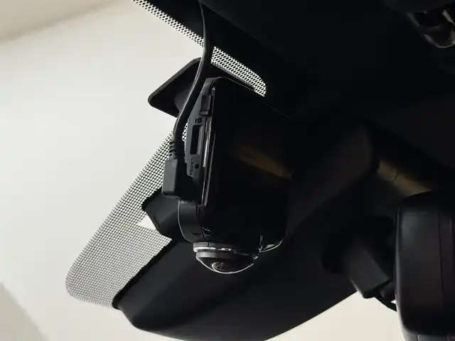レクサス ＩＳ 300h 群馬県 2021(令3)年 4.1万km ソニッククォーツ Lexus Safety System +/三眼LEDオートライト/純正メーカーナビ/　　CD/DVD/BT/フルセグ/MSV/　　USB/AUX/Miracast/バックカメラ/レーダークルーズコントロール/オートハイビーム/レザーシート/前席シートヒーター/前席パワーシート/純正18インチAW/コーナーセンサー/ブラインドスポットモニター/レーンアシスト/オートブレーキホールド/パドルシフト/ステアリングスイッチ/オートリトラクタブルミラー/横滑り防止装置/サイド・カーテンエアバッグ/スマートキー/ビルトインETC2.0