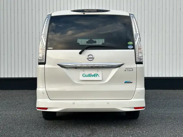 日産 セレナ HWS S HV Vセレ +Sefty Aセーフ 千葉県 2015(平27)年 8.5万km ブリリアントホワイトパール 社外メモリナビ/(Bluetooth/TV/CD/DVD)/全方位カメラ/衝突被害軽減システム/車線逸脱警報/クルーズコントロール/フリップダウンモニター/禁煙車/両側パワースライドドア/横滑り防止装置/ETC/アイドリングストップ/LEDヘッドライト/フォグランプ/オートライト/ウィンカーミラー/電動格納ミラー/純正16インチAW/シートリフター/プッシュスタート/スマートキー/フロアマット/ドアバイザー/スペアキー/取扱説明書/保証書