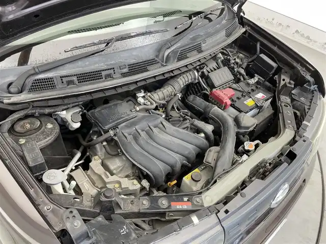 日産 キューブ 15X Vセレ マイキューブ 滋賀県 2017(平29)年 7.3万km ビターショコラ 2トーン 純正SDナビ/・フルセグTV/・CD DVD /・Bluetooth/バックカメラ/プッシュスタート/スマートキー×２/ドライブレコーダー/革巻きステアリング/ステアリングリモコン/電格ミラー/ドアバイザー/フォグライト/禁煙車